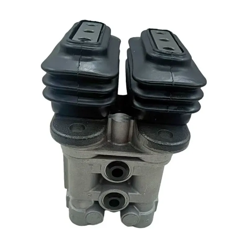 Travel Pilot Valve Foot VOE14612097 for Volvo Excavator EC135B EC140B EC160B EC180B EC200B EC210B EC240B EC290B EC330B EC360B EC460B EC700B