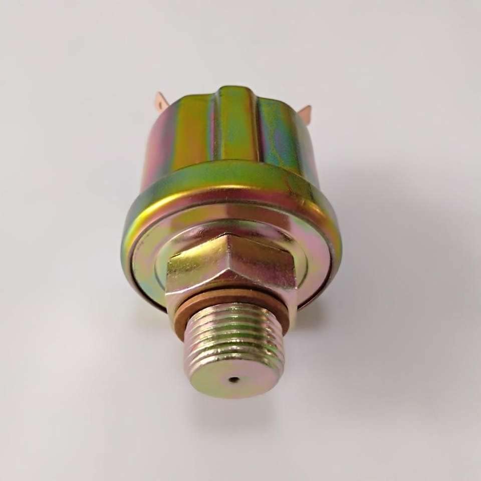 Oil Pressure Sensor 0118 3692 for Deutz 413 513 912 913 914 1011 2011