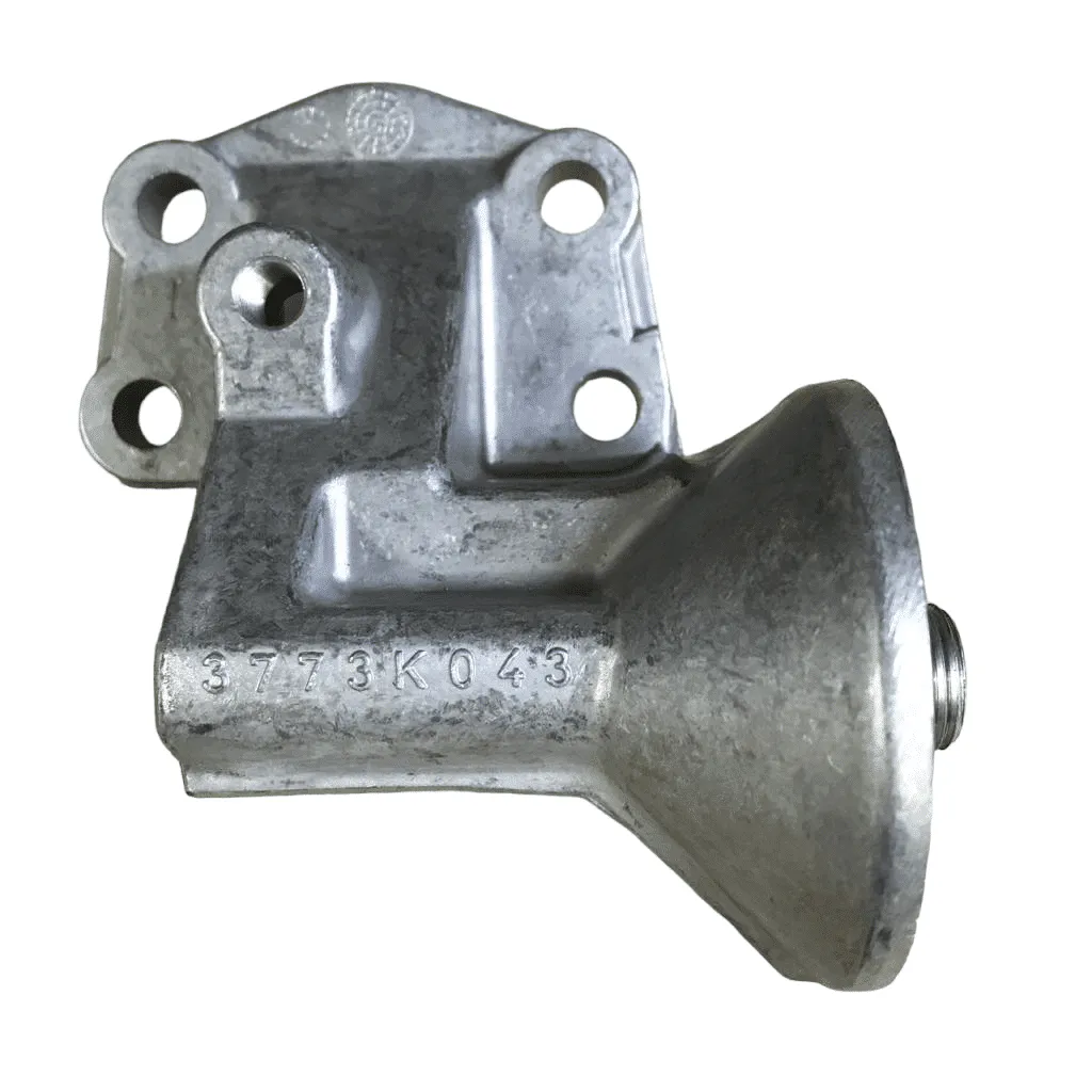 Oil Filter Head 3773K041 4224663M91 3773K043 for Perkins Engine 1004 Massey Ferguson Tractor 275 290 265 3355